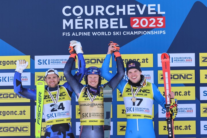 Slalom na MS vyhral zo 16. miesta - po 1.kole boli dvadsiati v jednej sekunde